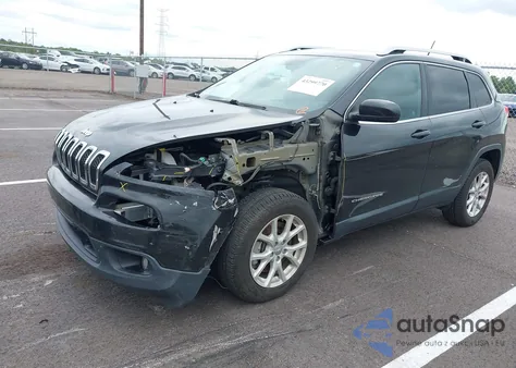 2015 Jeep Cherokee Latitude из США, поврежденный, VIN 1C4PJMCB5FW733859